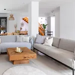 Villa Nomadica