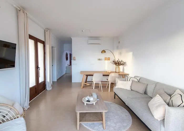 Nomadica Playa Blanca (Lanzarote)