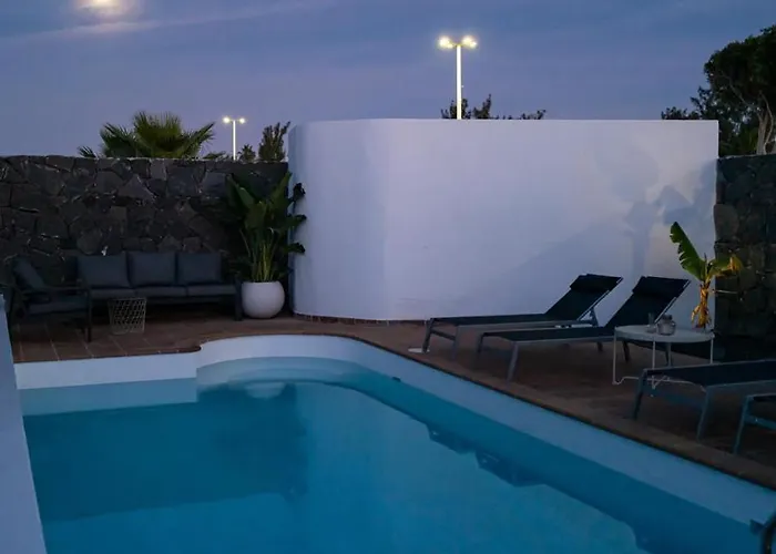 Nomadica Playa Blanca (Lanzarote)